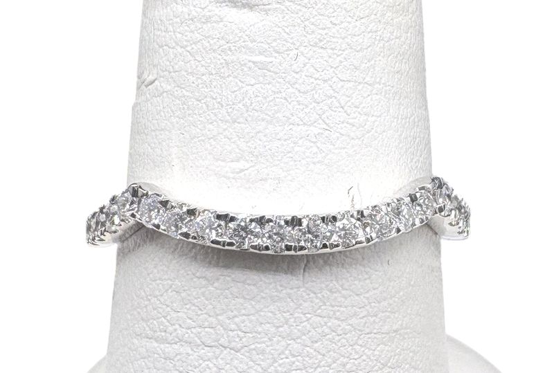 14K DIAMOND CONTOUR WEDDING BAND SIZE 7.5