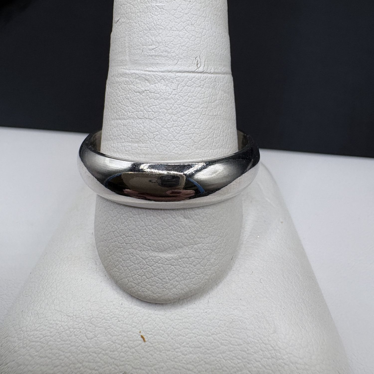 18K GOLD FILLED BAND IN WHITE GOLD