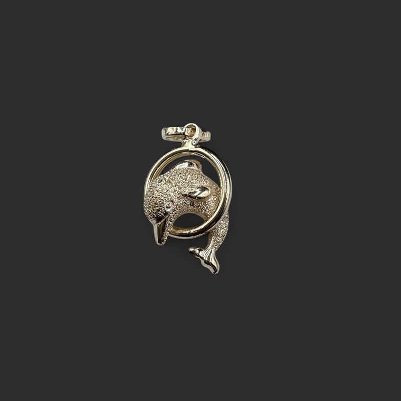 14K DOLPHIN PENDANT IN YELLOW GOLD