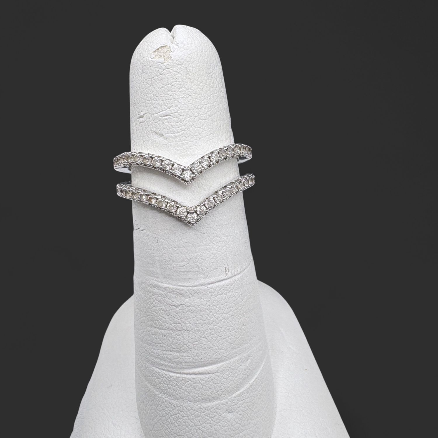 STERLING SET OF 2 CZ  "V" RINGS SIZE 5