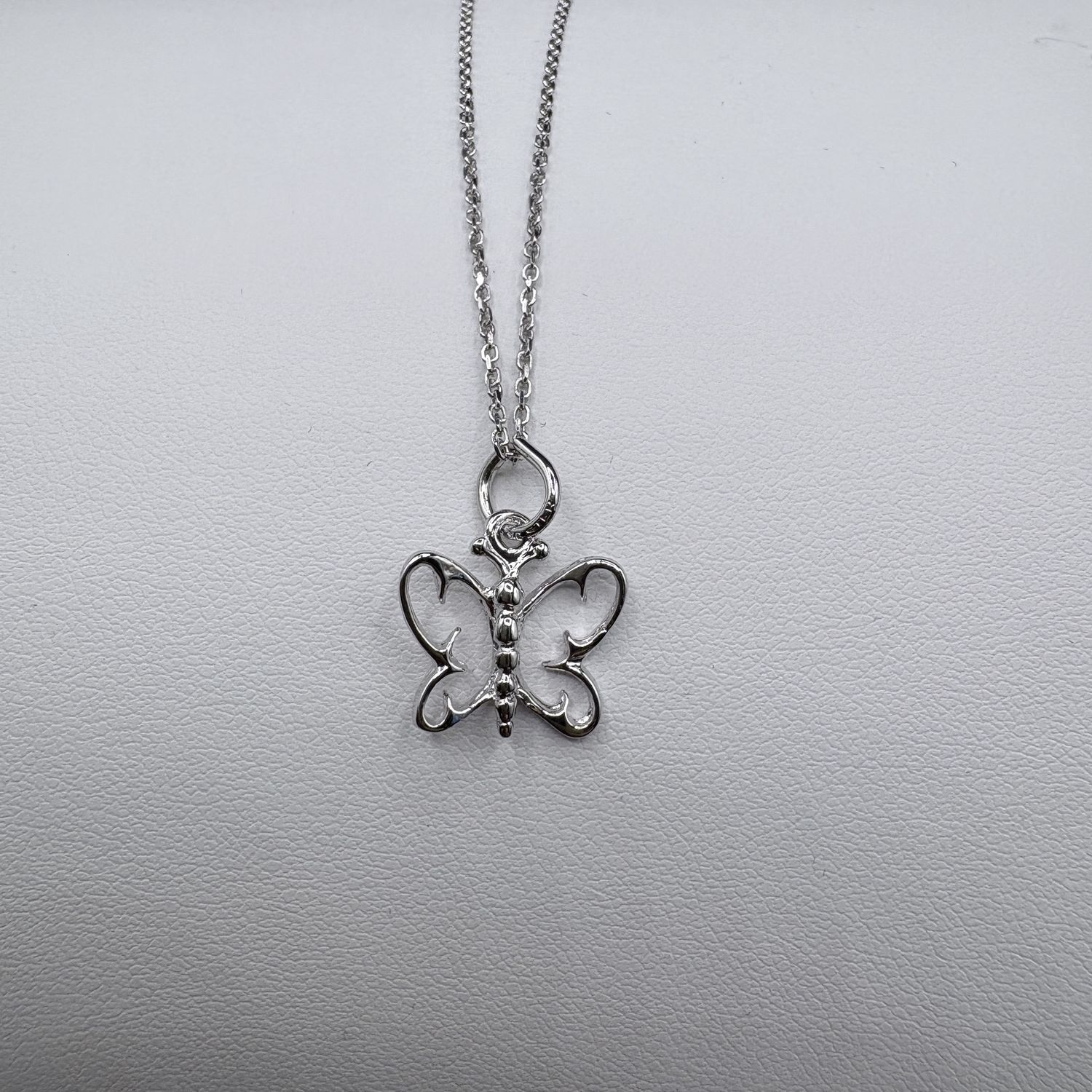 STERLING BUTTERFLY PENDANT WITH CHAIN 20"