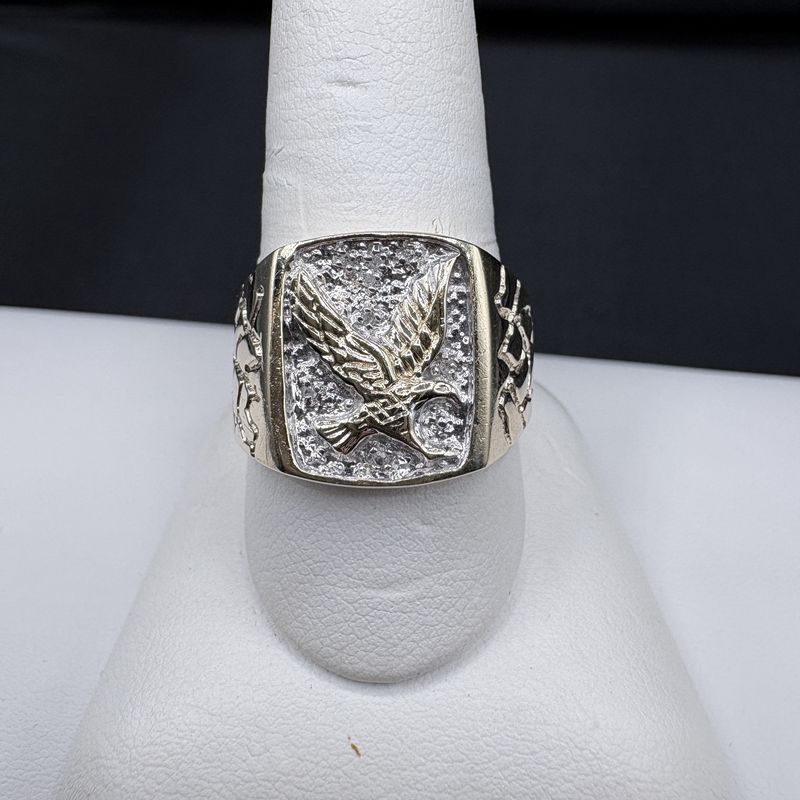 10K MEN'S TWO TONE EAGLE RING SIZE 9.5