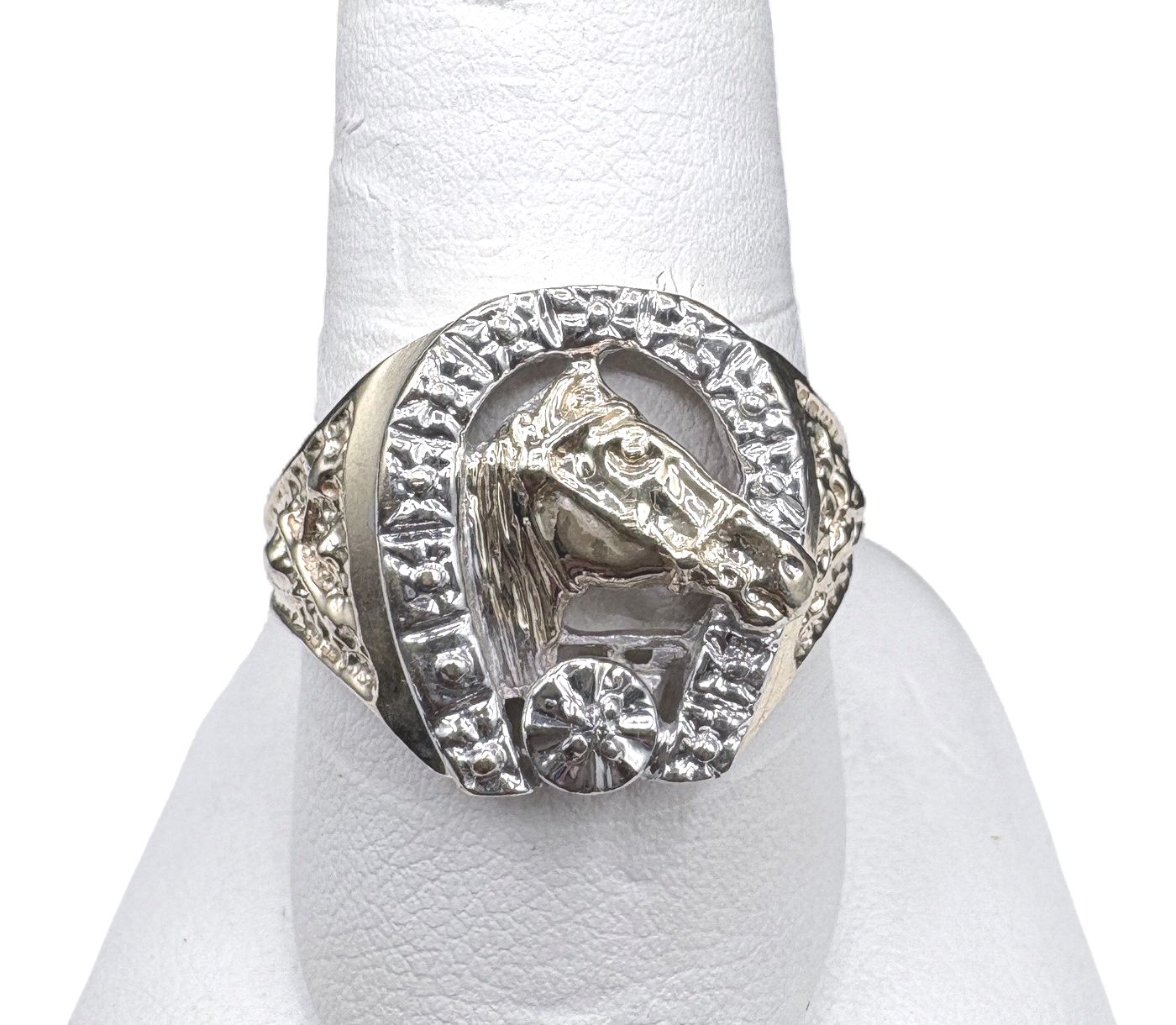 10K MEN'S HORSE &amp; HORSESHOE RING SIZE 10