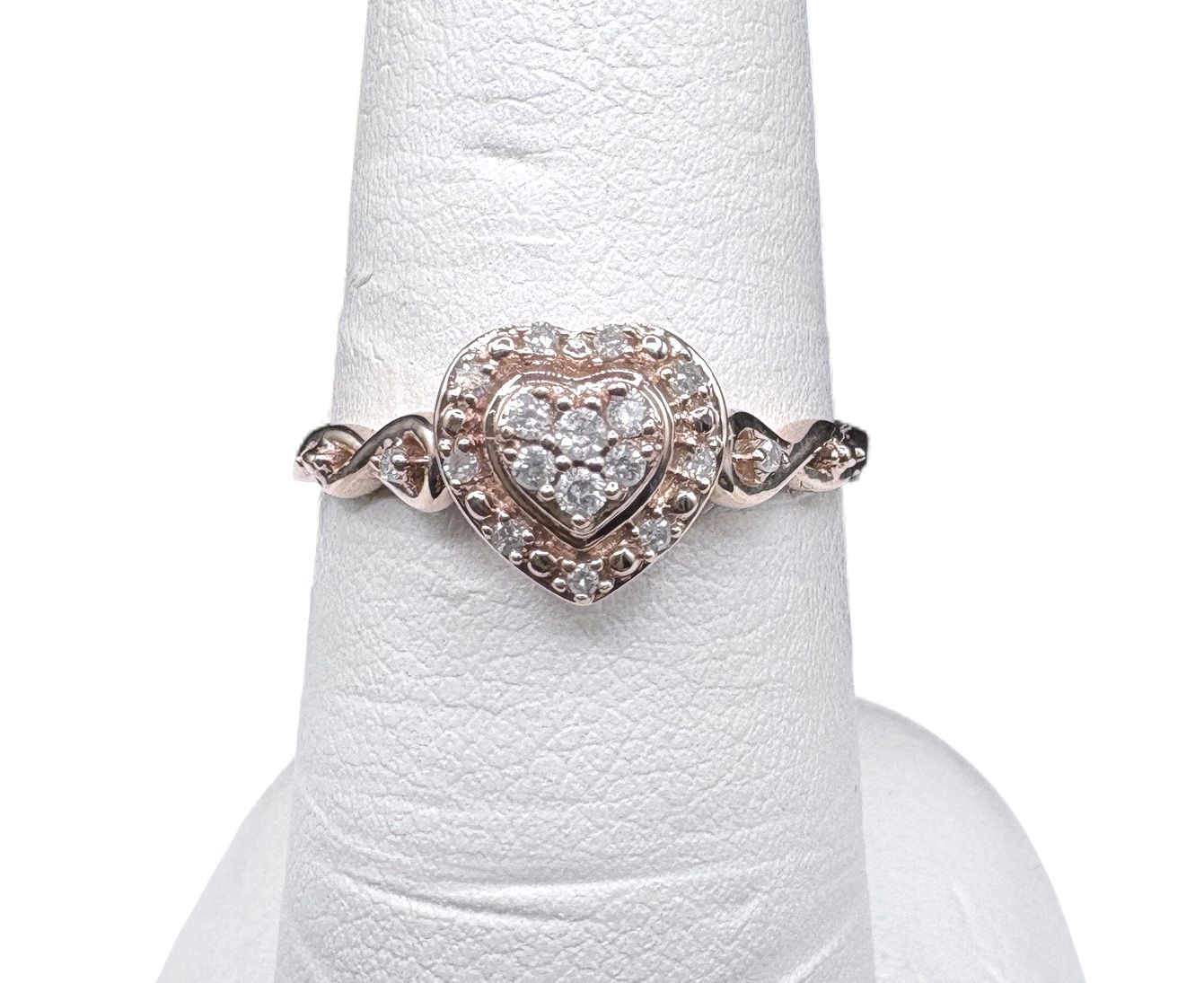 10K ROSE GOLD HEART DIAMOND RING SIZE 7
