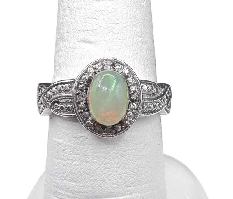 STERLING OPAL CABOCHON RING SIZE 7