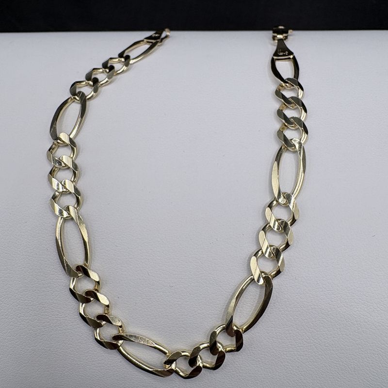 10K FIGARO BRACELET IN YELLOW GOLD  8"