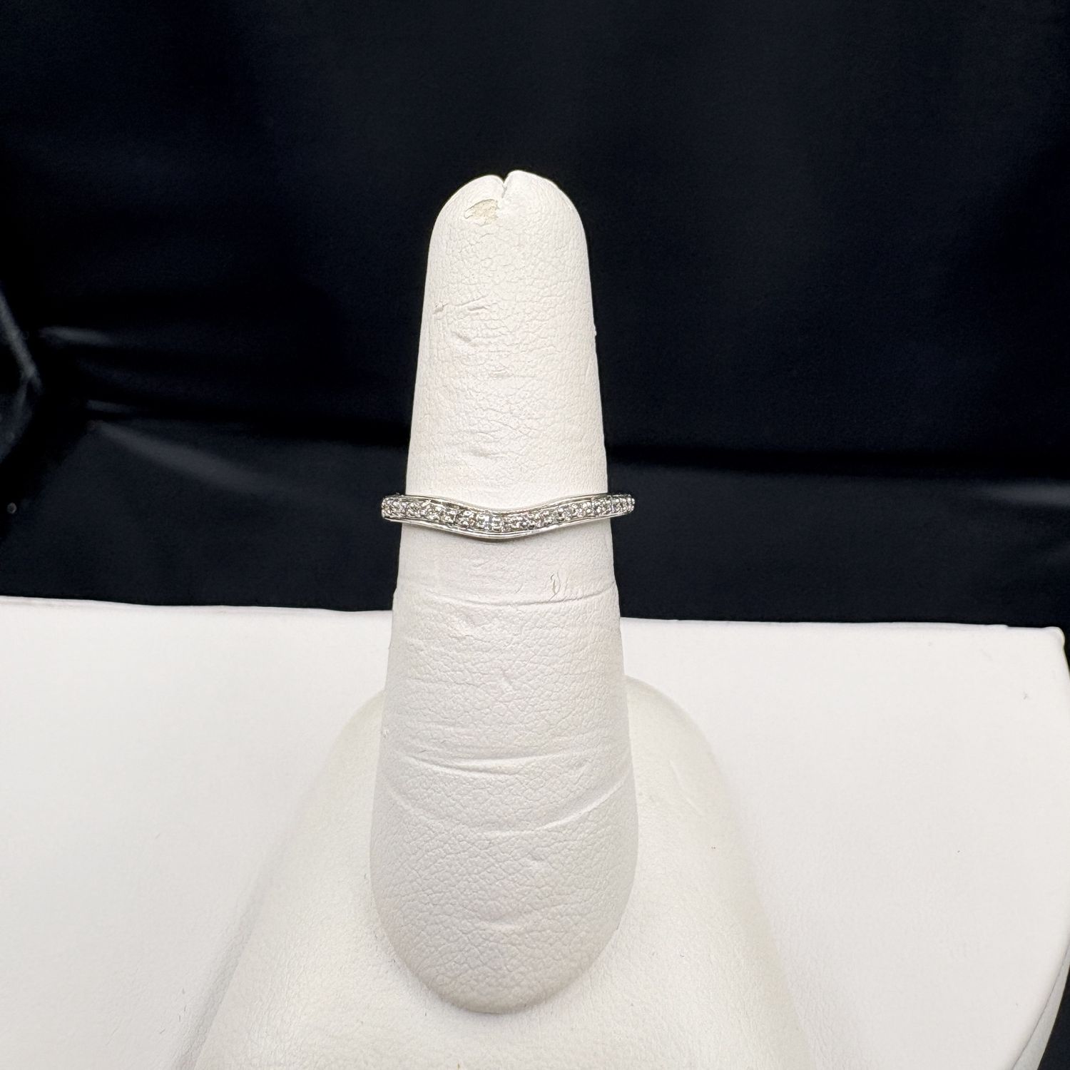 14K DIAMOND ANNIVERSARY BAND SIZE 6