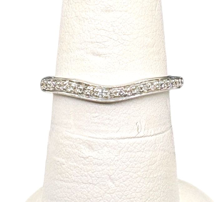14K DIAMOND ANNIVERSARY BAND SIZE 6