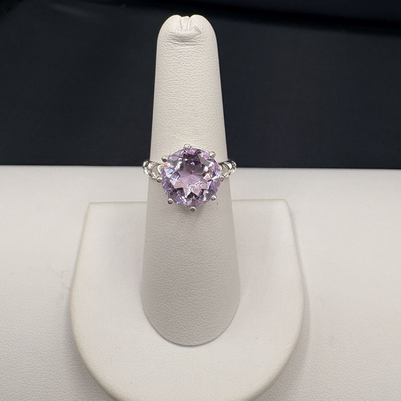 STERLING LAVENDER AMETHYST RING SIZE 7