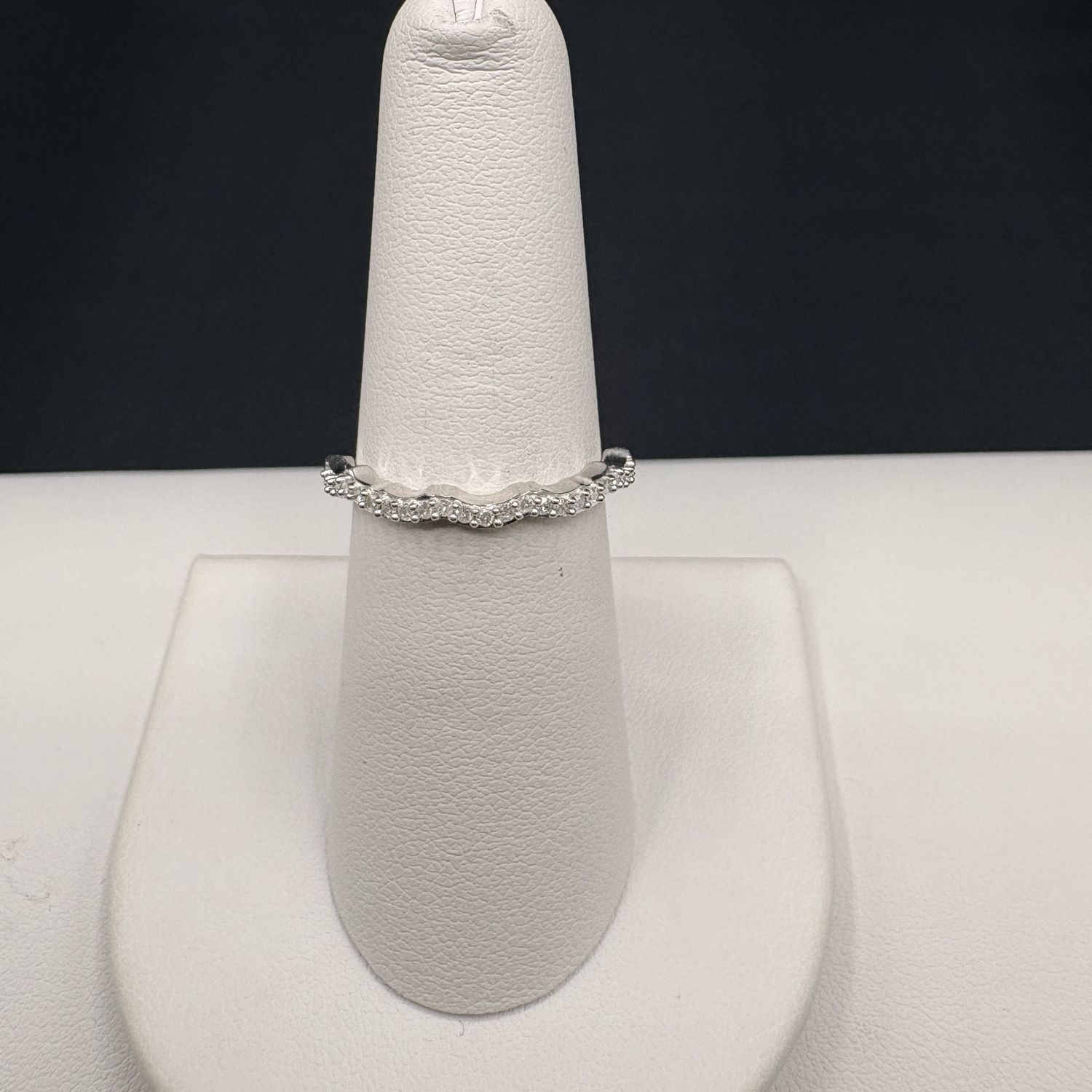 STERLING DIAMOND WEDDING BAND SIZE 7