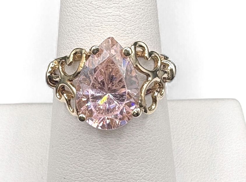 10K PINK ICE FILAGREE RING IN YELLOW GOLD SIZE 8