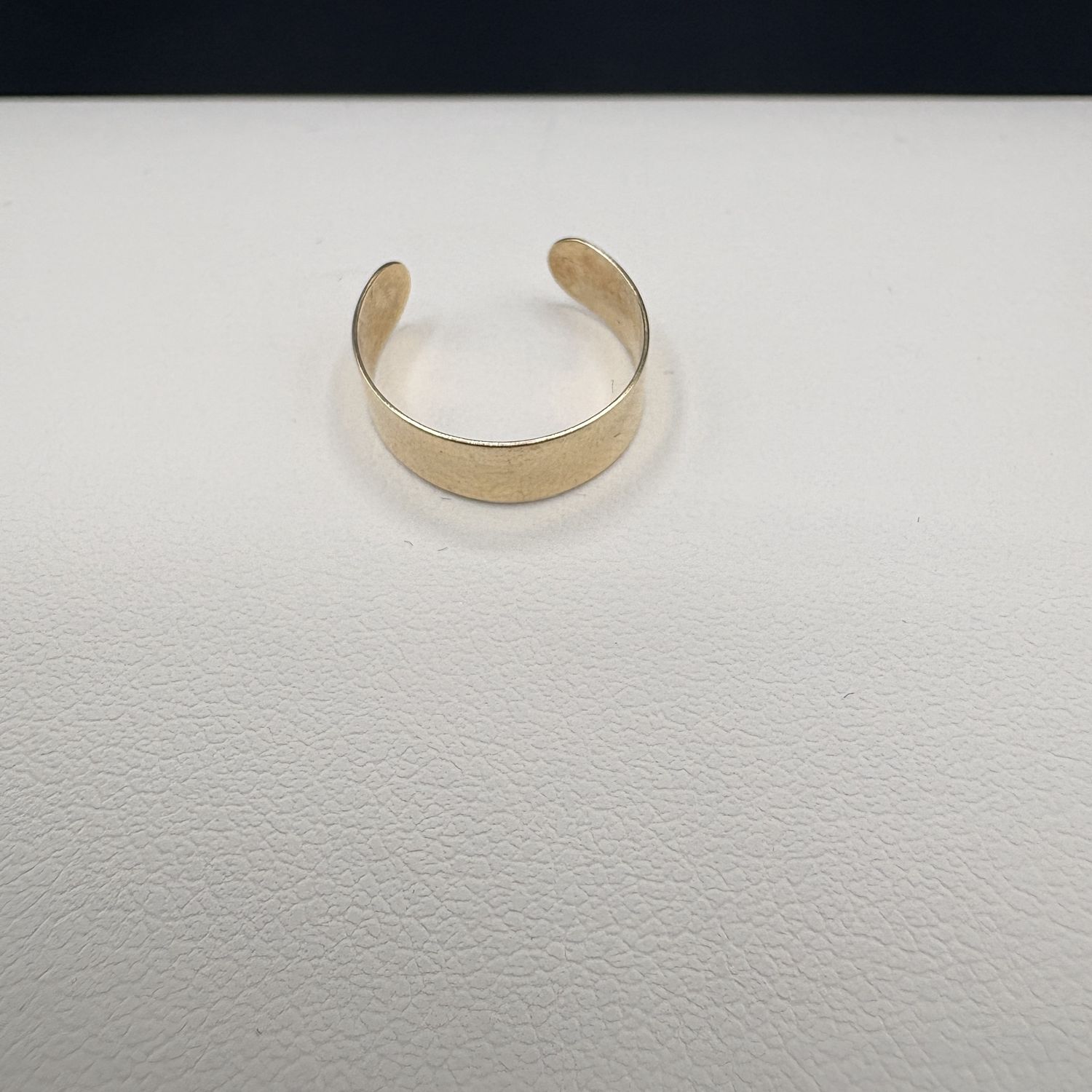 10K YELLOW GOLD TOE RING SIZE 2