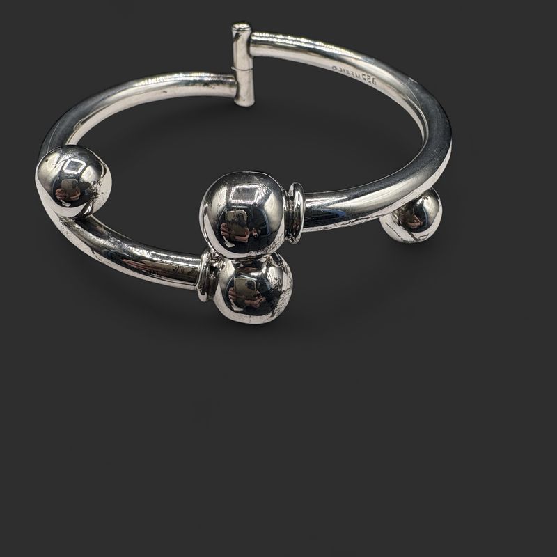 STERLING HINGE BALL BANGLE