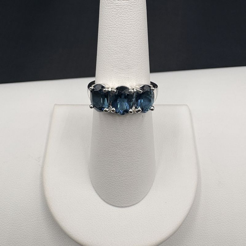 STERLING LONDON BLUE RING SIZE 7