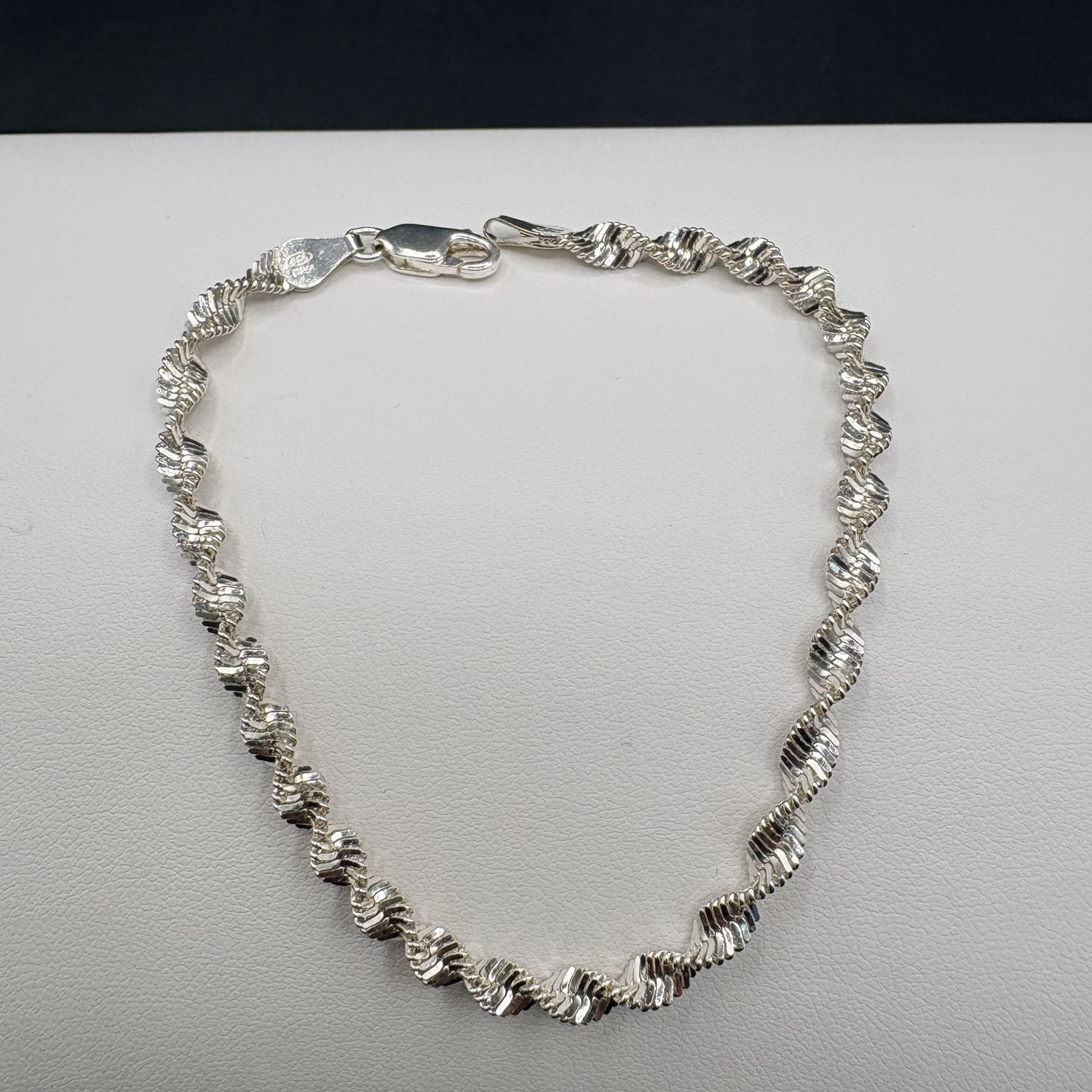 STERLING TWISTED HERRINGBONE BRACELET 7.5"