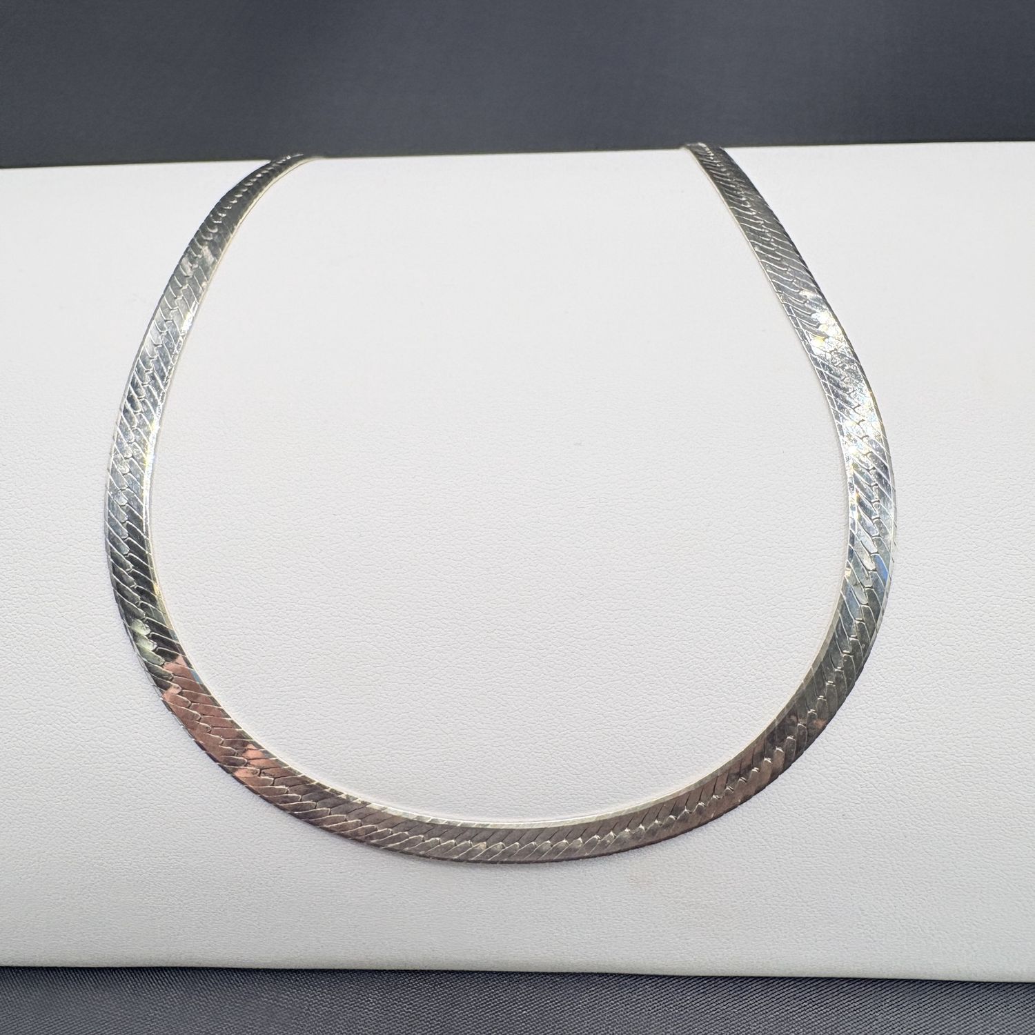 STERLING HERRINGBONE NECKLACE 18"