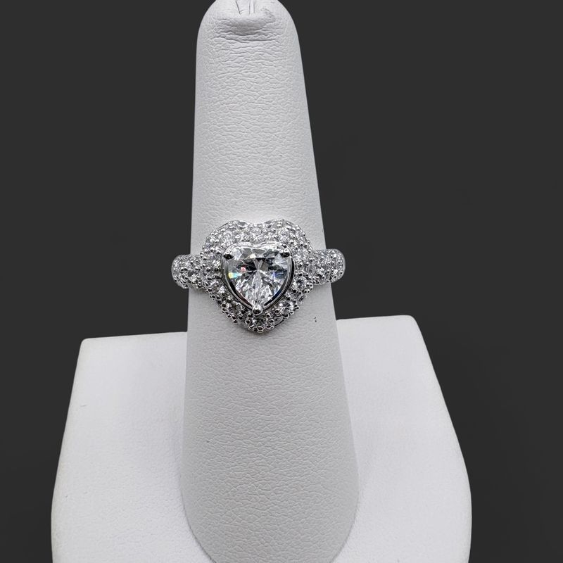 STERLING CZ HEART RING SIZE 7