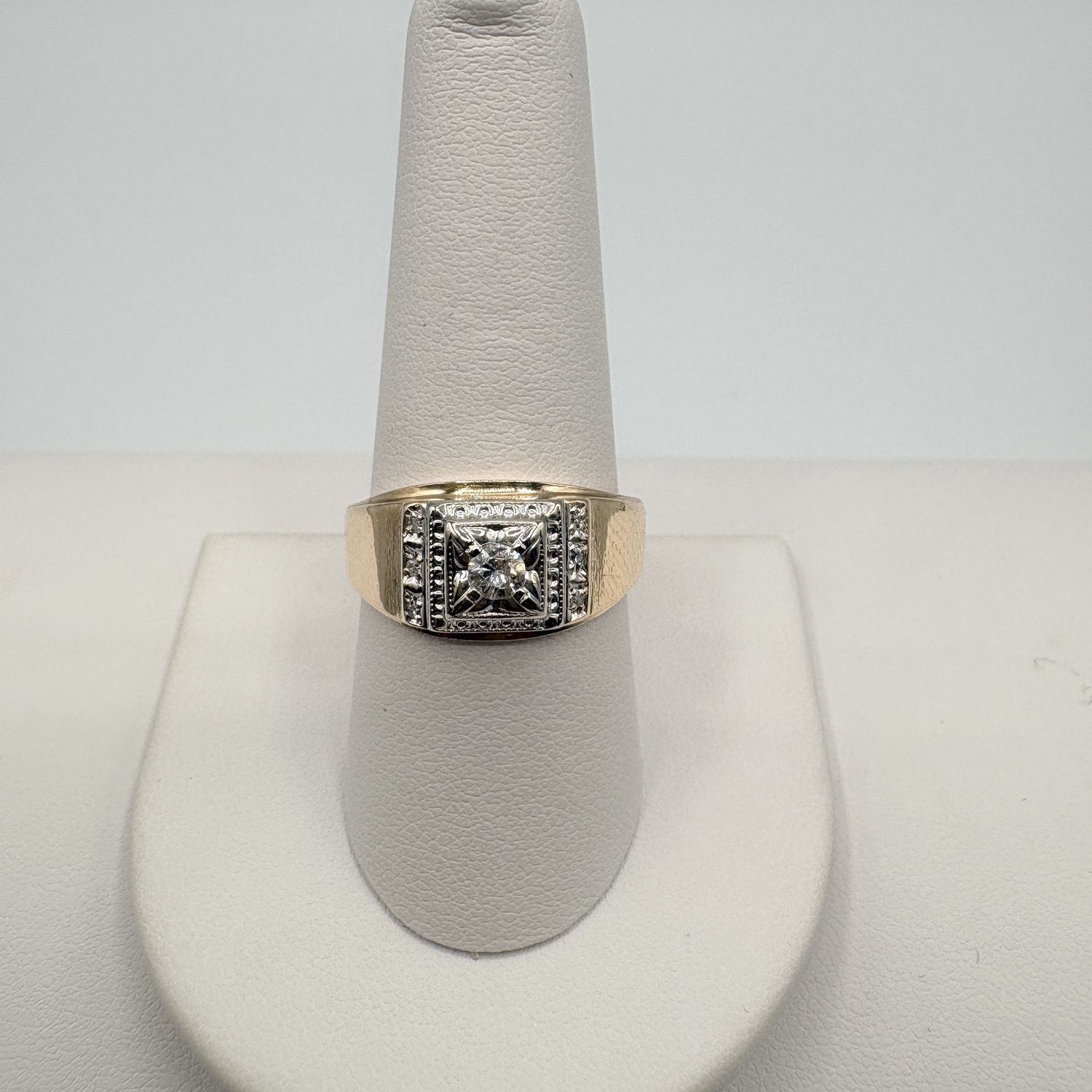 14K MEN'S DIAMOND RING SIZE 9.5