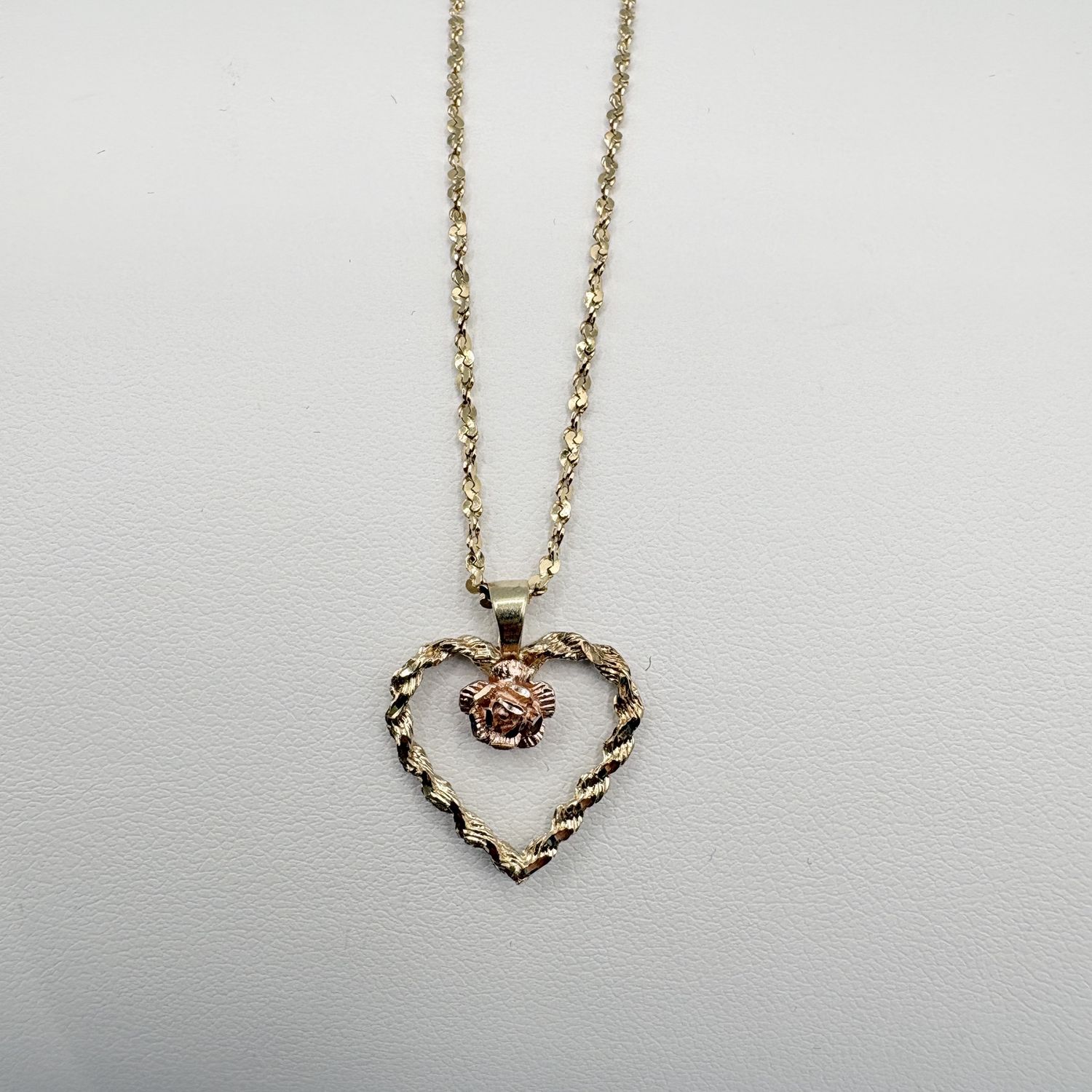 14K TWISTED DIAMOND CUT ROPE WITH HEART PENDANT 16"