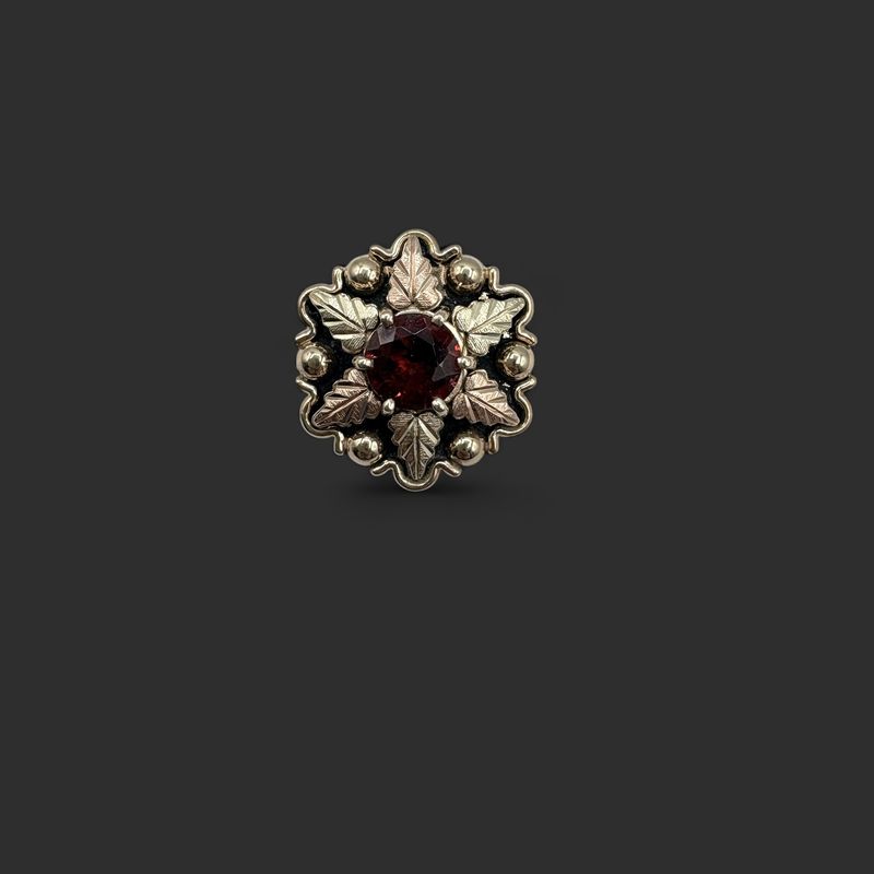 10K BLACK HILLS GOLD &amp; GARNET PENDANT