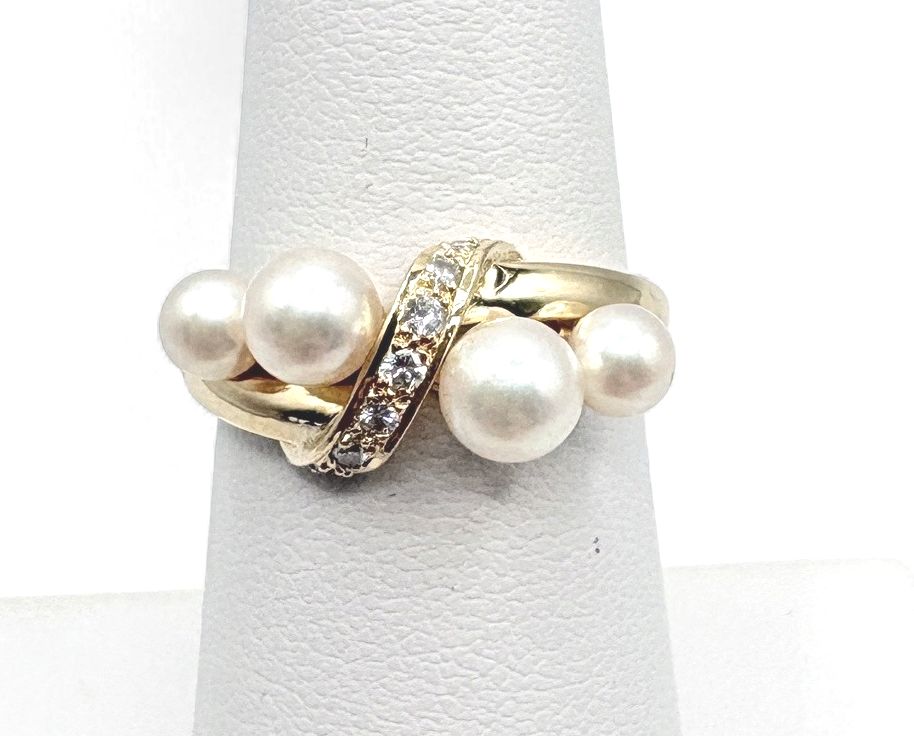 18K PEARL &amp; DIAMOND RING SIZE 6.5 IN YELLOW GOLD