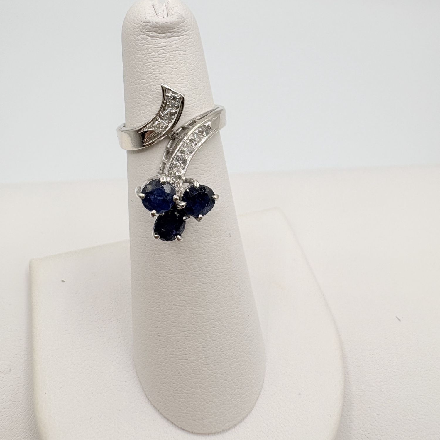 14K SAPPHIRE &amp; DIAMOND RING SIZE 4 IN WHITE GOLD