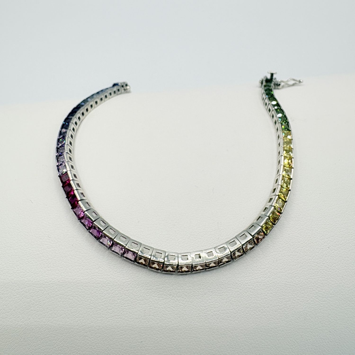STERLING RAINBOW CZ TENNIS BRACELET 7.75"