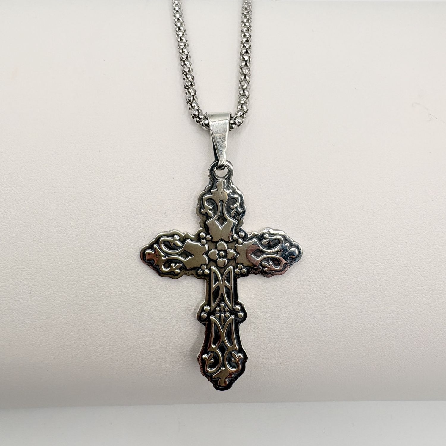 STERLING CROSS WITH CHAIN 22"