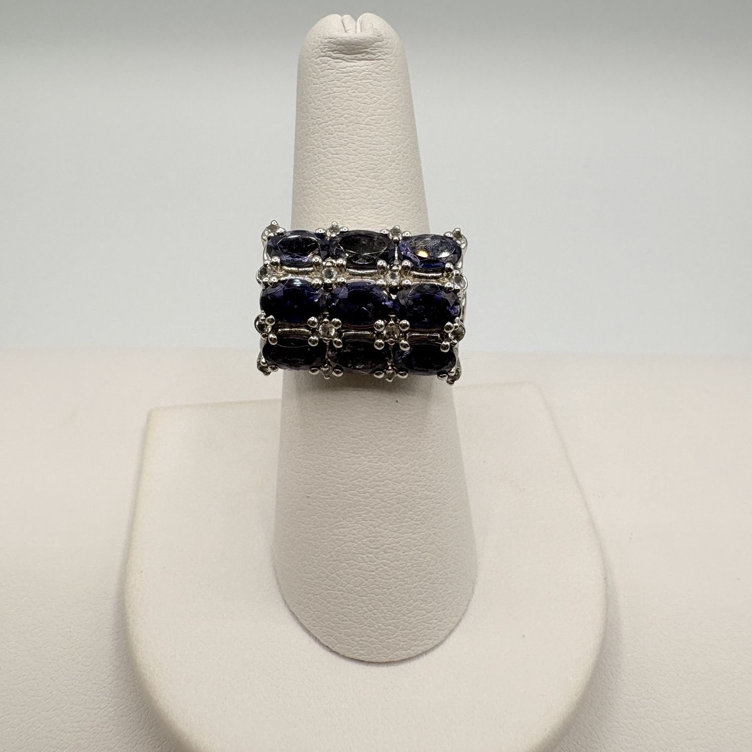 STERLING BLUE STONE RING SIZE 7