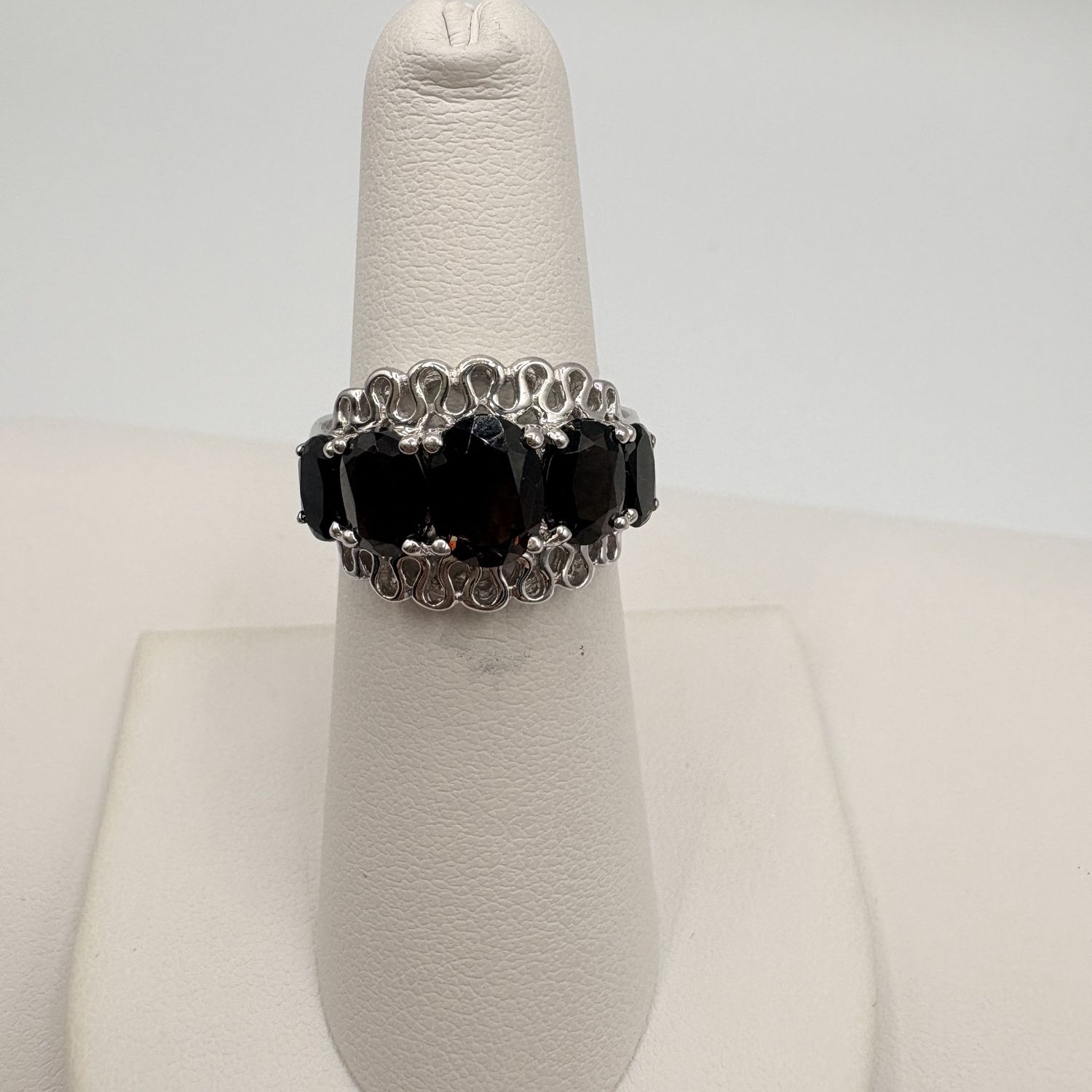 STERLING  SMOKEY QUARTZ RING SIZE 6