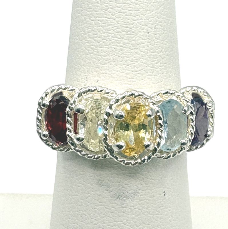 STERLING MUTLIPLE STONE RING SIZE 6