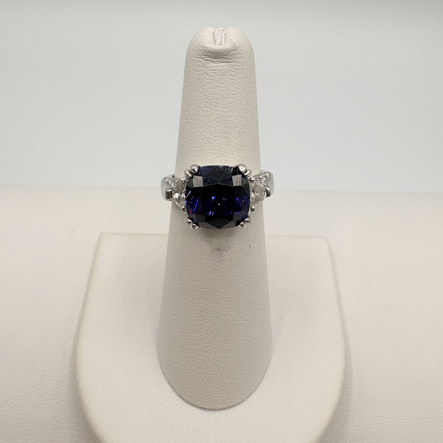 STERLING CREATED SAPPHIRE RING SIZE 6