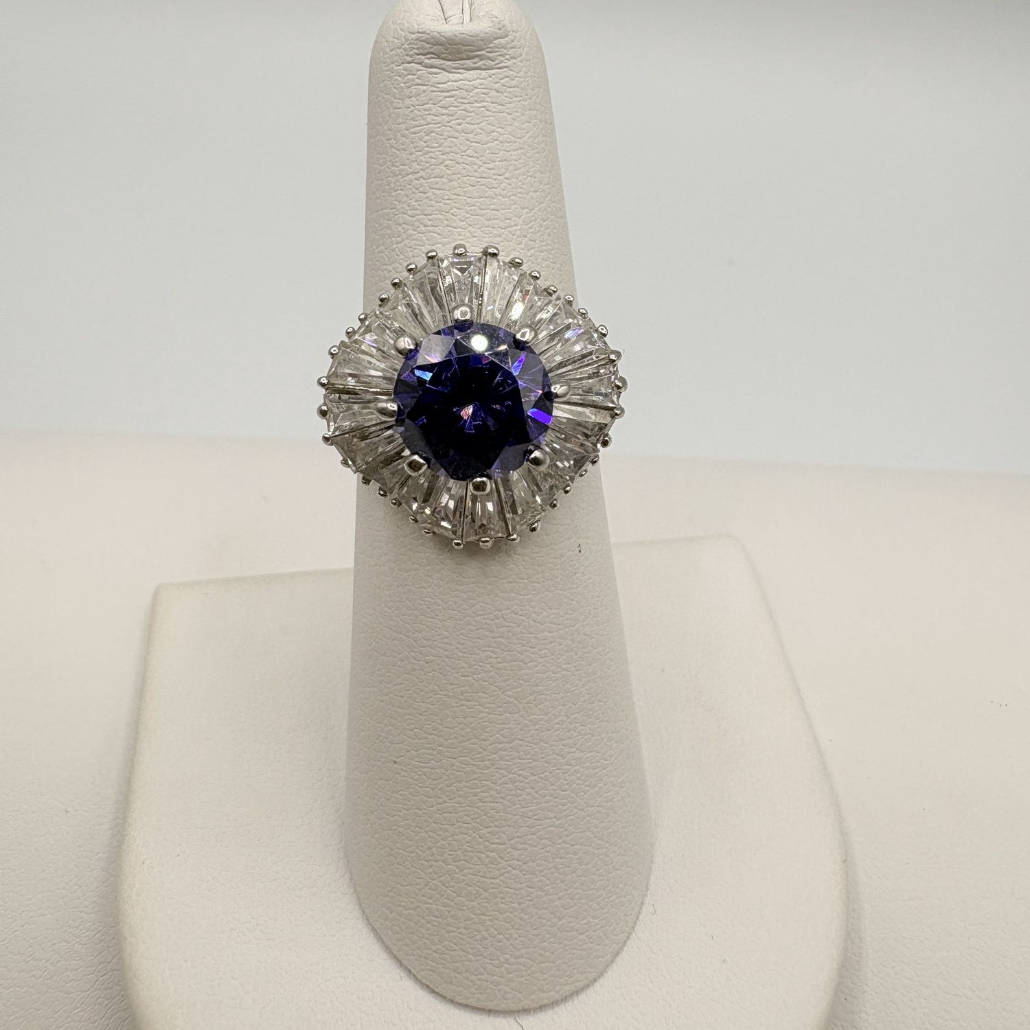 STERLING BLUE STONE &amp; CZ BAGUETTE RING SIZE 6