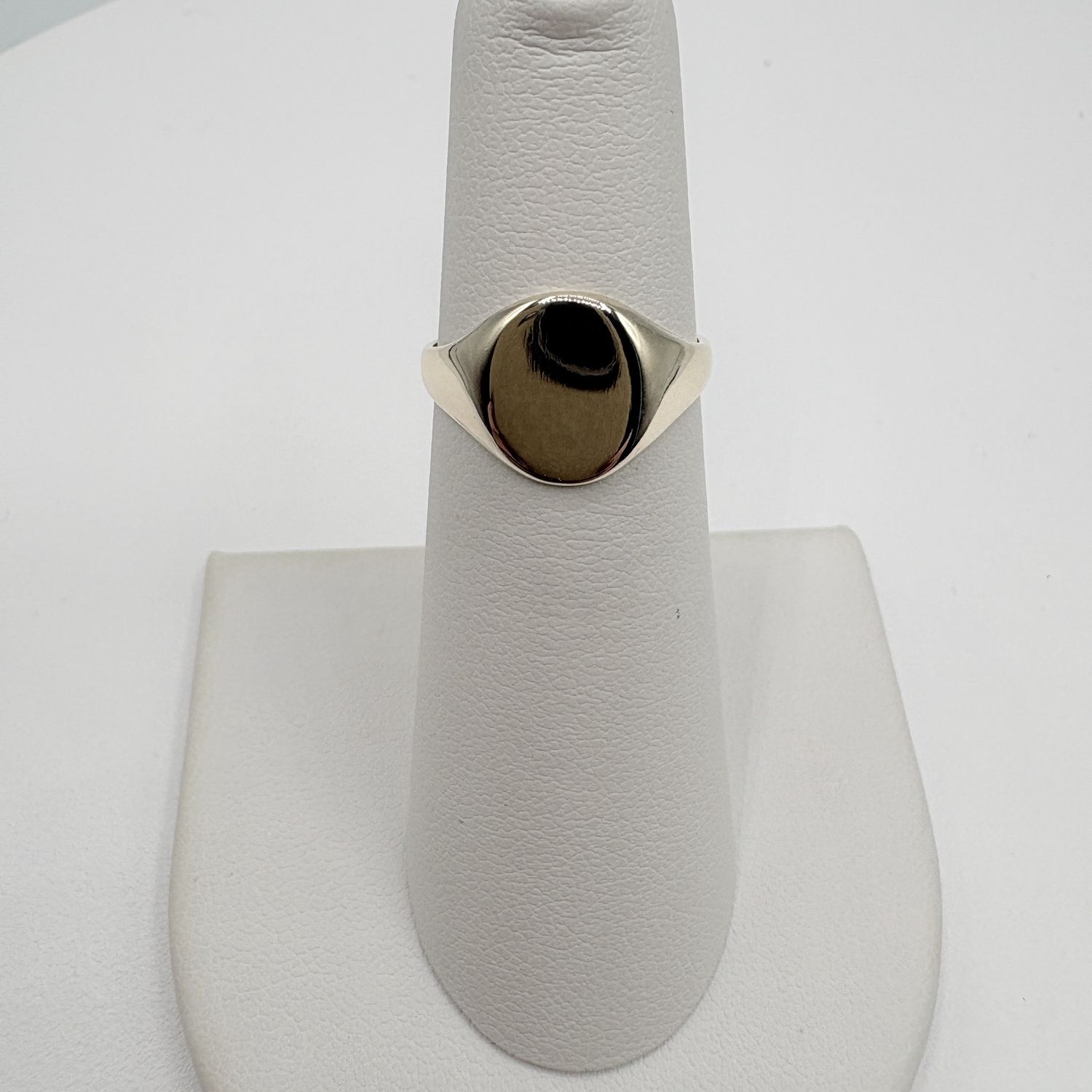 10K YELLOW GOLD SIGNET RING SIZE 5
