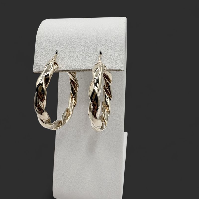 14K YELLOW GOLD TWISTED HOOP EARRING