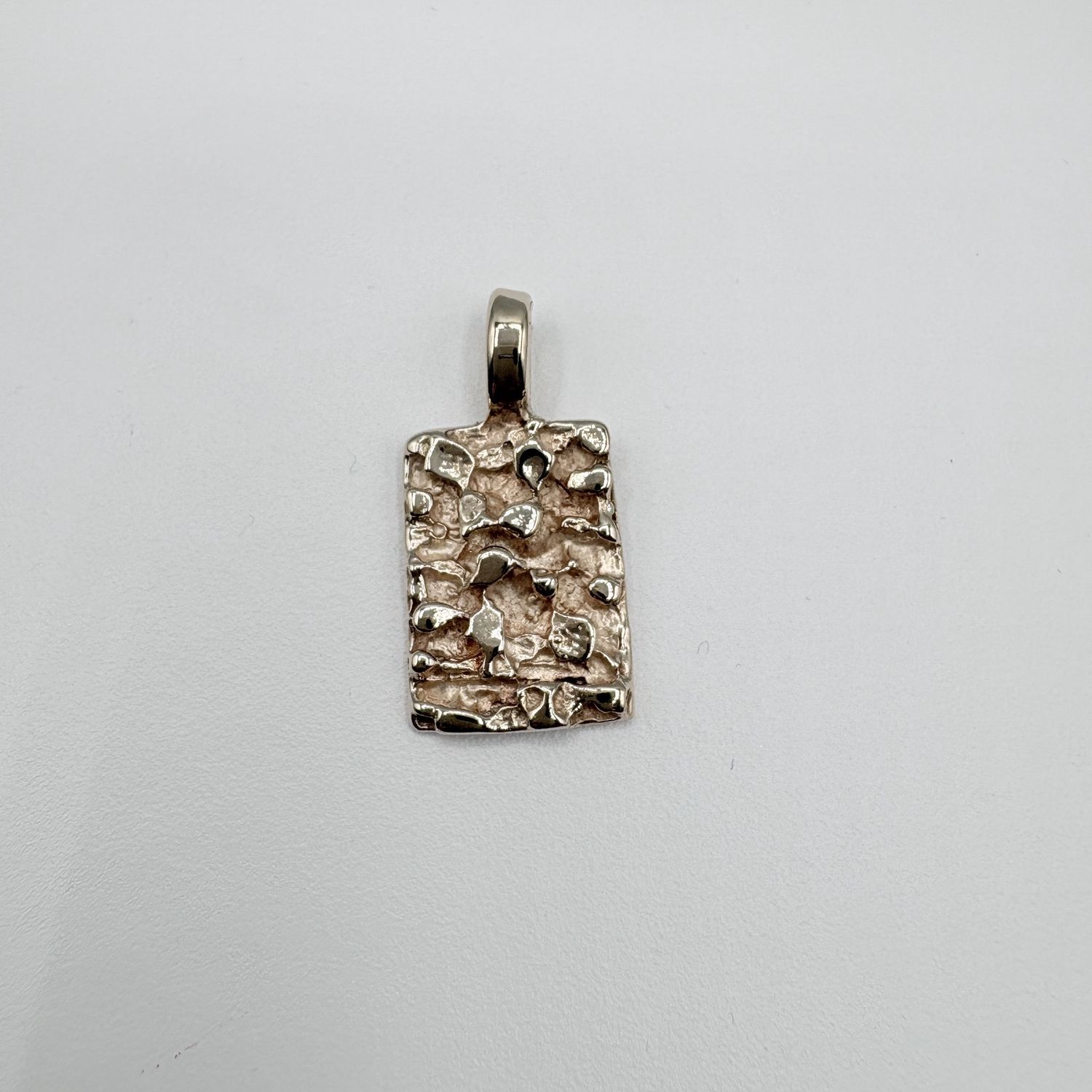14K NUGGET GOLD PENDANT