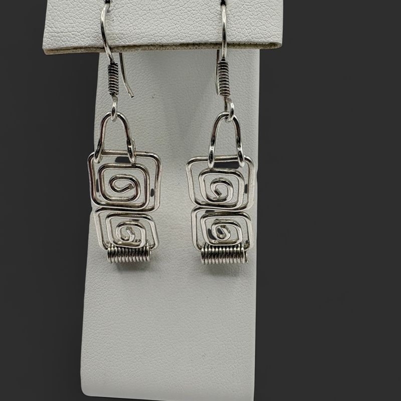 STERLING OPEN GEOMETRIC WIRE EARRING