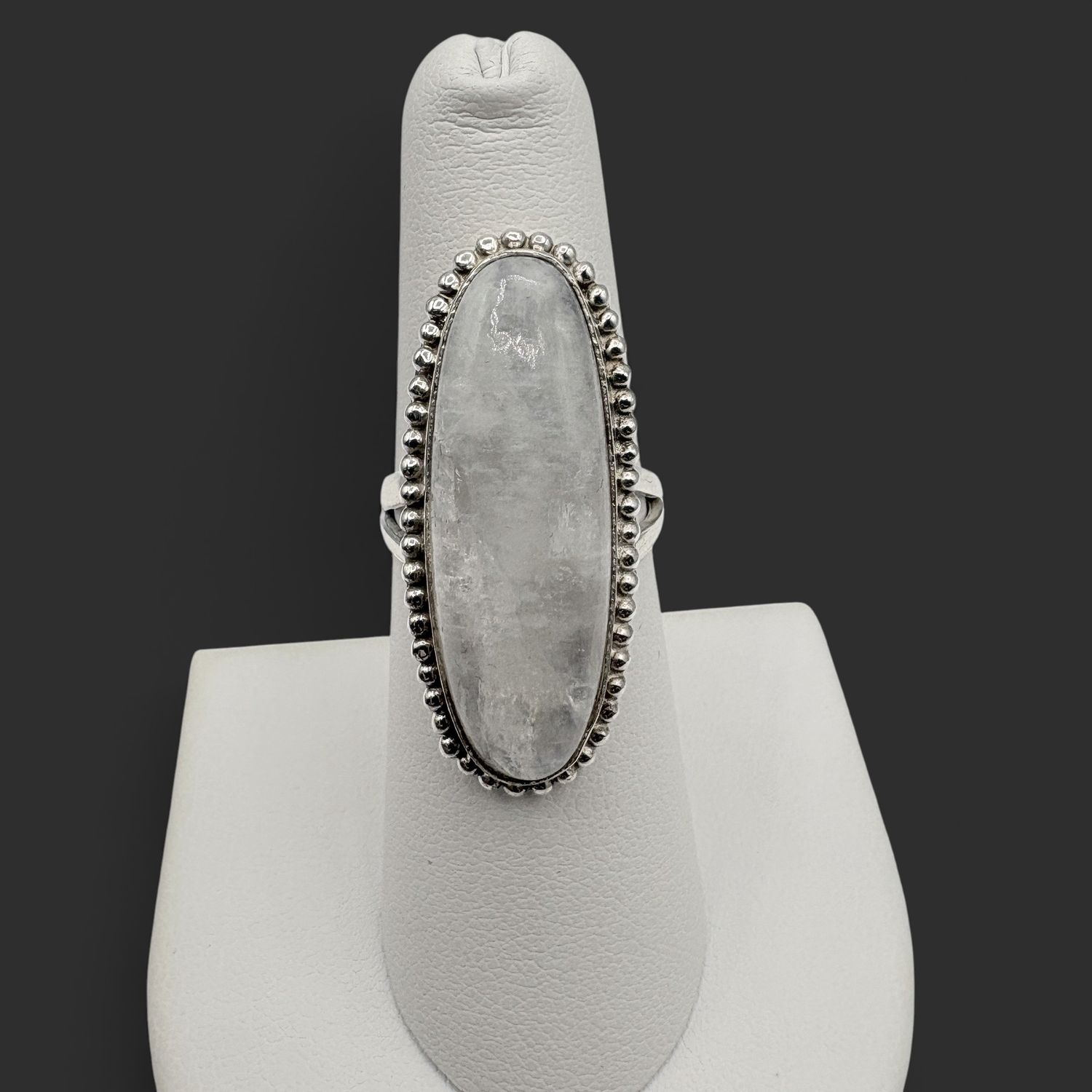 STERLING OBLONG MOONSTONE RING SIZE 6.5
