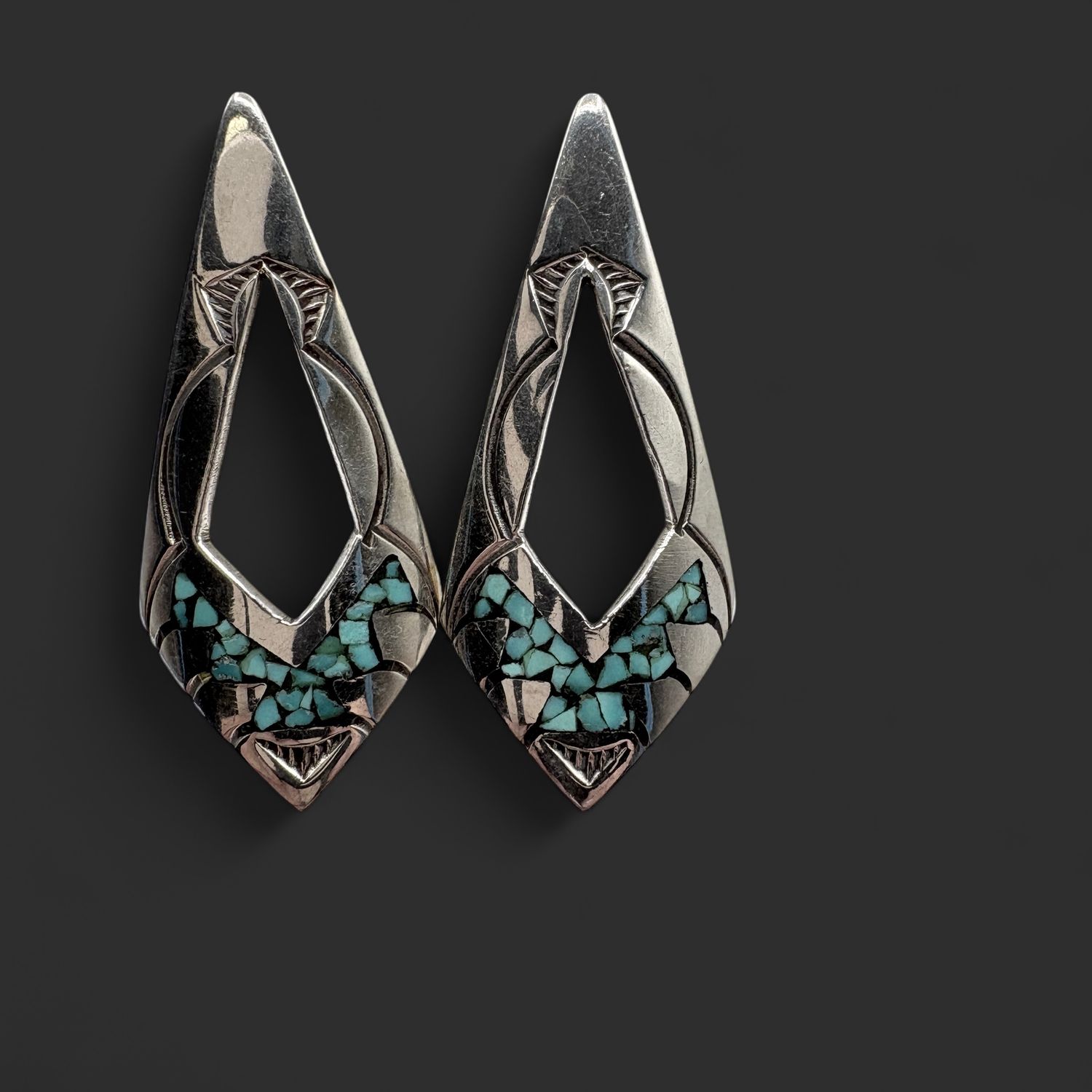 STERLING TURQUOISE KITE SHAPED EARRING 2"