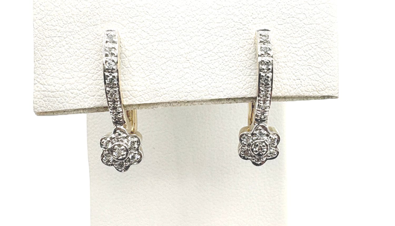 14K TWO TONE FLORAL DIAMOND EARRING