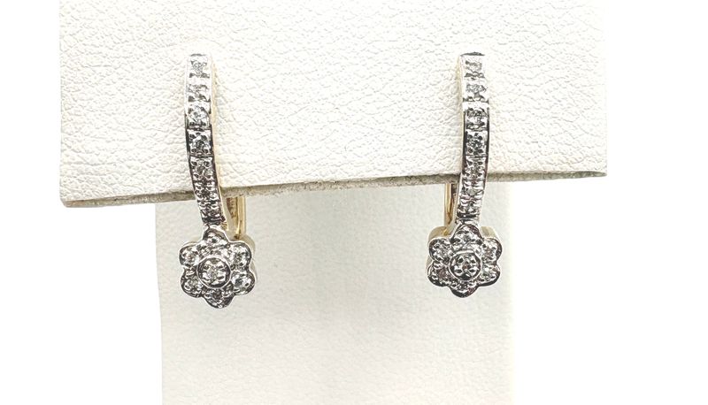 14K TWO TONE FLORAL DIAMOND EARRING