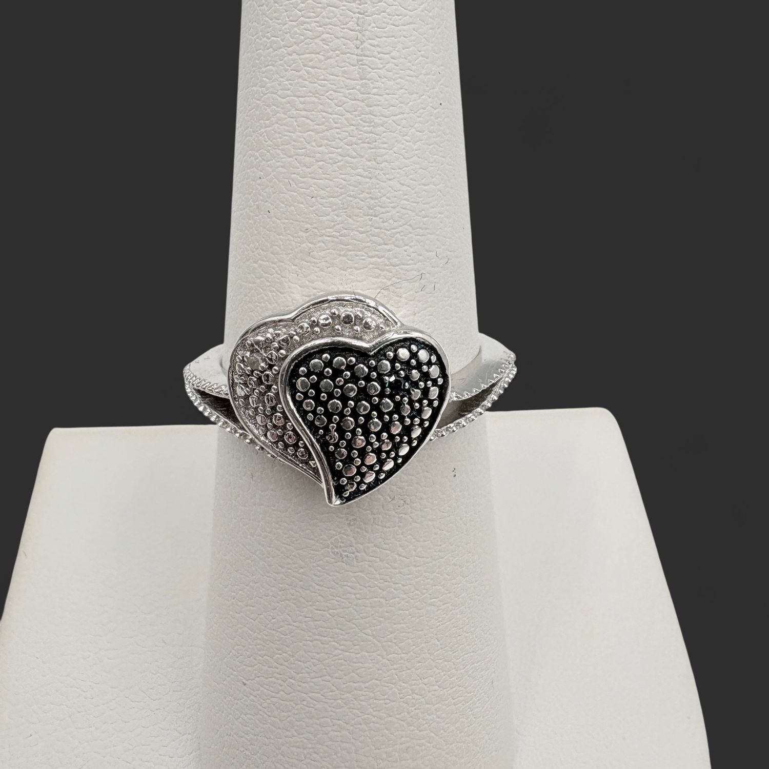 STERLING DOUBLE HEART WITH BLUE DIAMOND RING SIZE 7