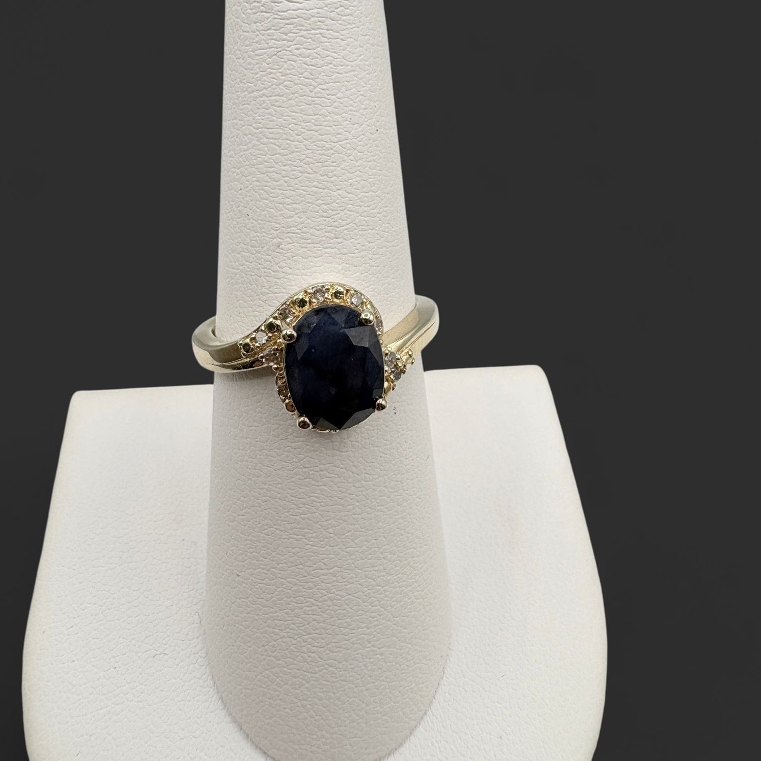 STERLING GOLD PLATED SAPPHIRE RING SIZE 7
