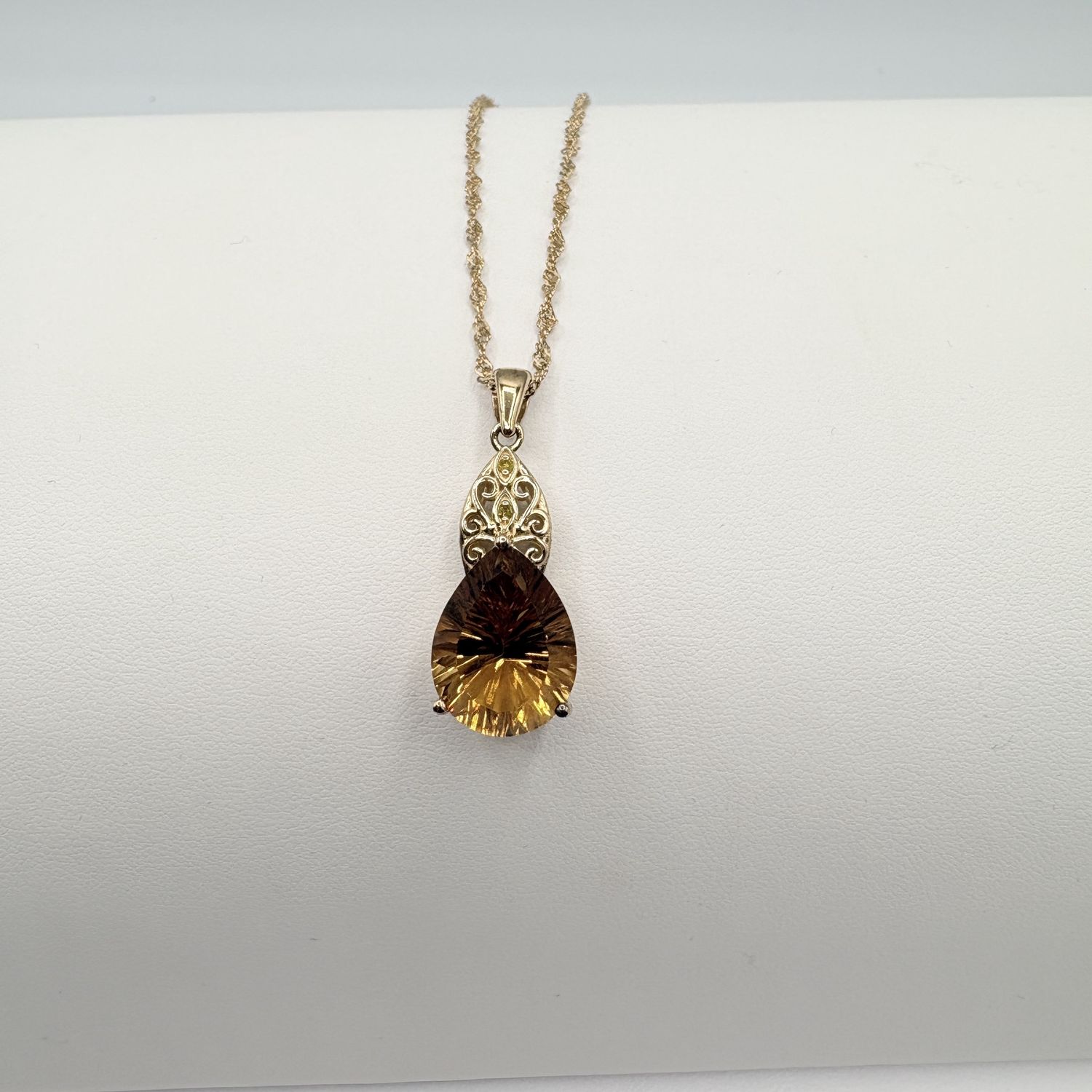 STERLING GOLD PLATED CITRINE PENDANT AND CHAIN 18"