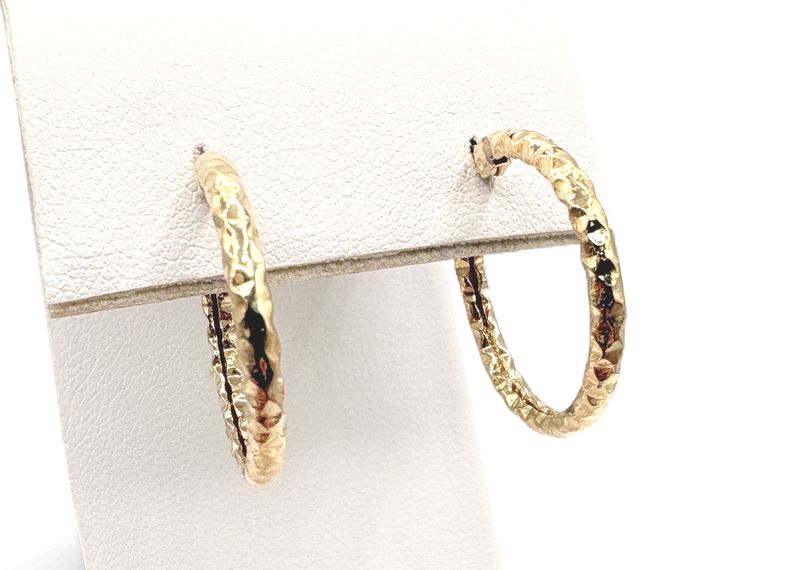 10K YELLOW GOLD DIAMOND CUT HOOP EARRING