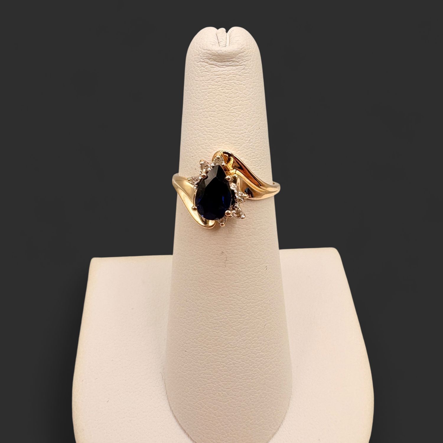 10K YELLOW GOLD PEAR SAPPHIRE &amp; DIAMOND RING SIZE