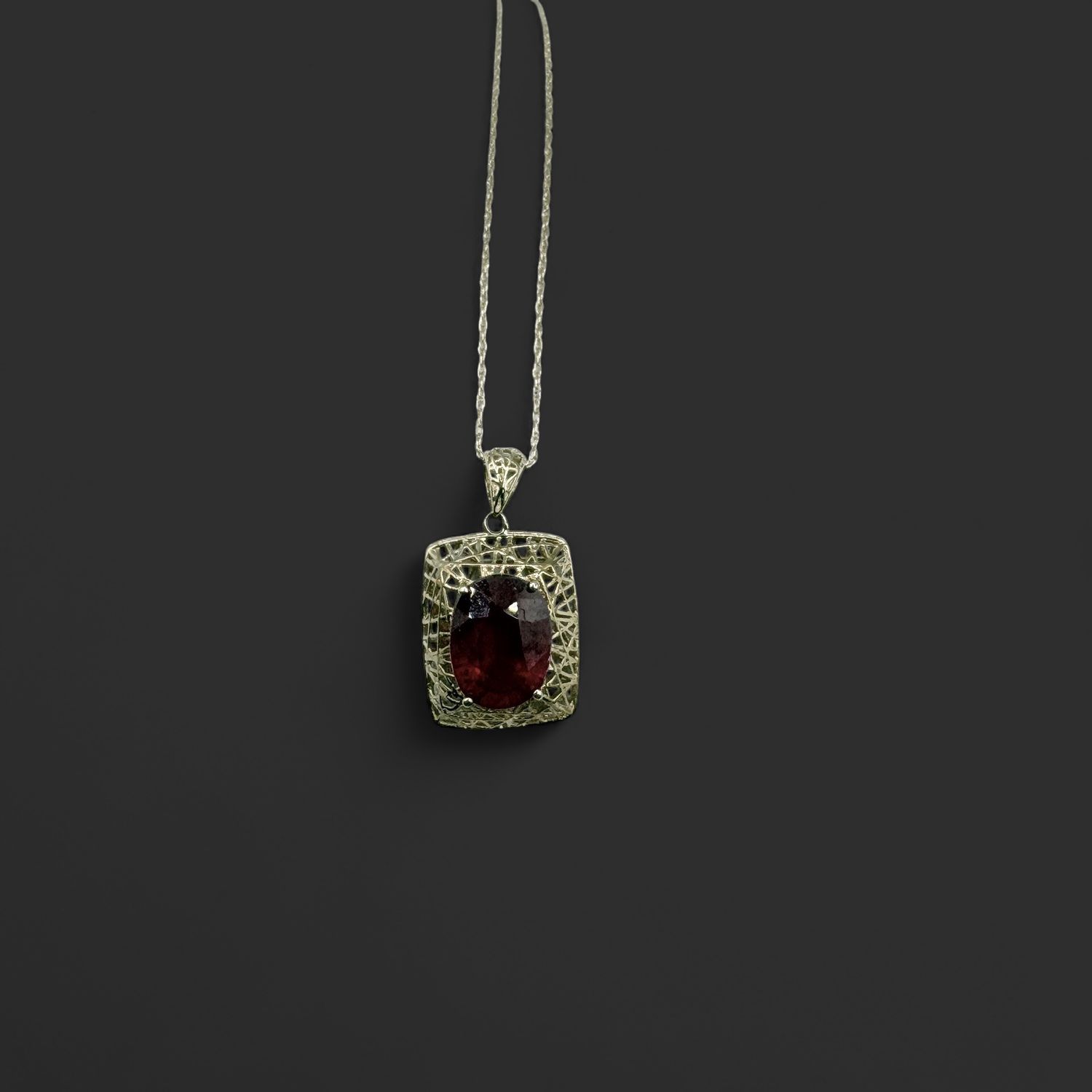 10K YELLOW GOLD BIRDS NEST RUBY PENDANT WITH CHAIN 18"
