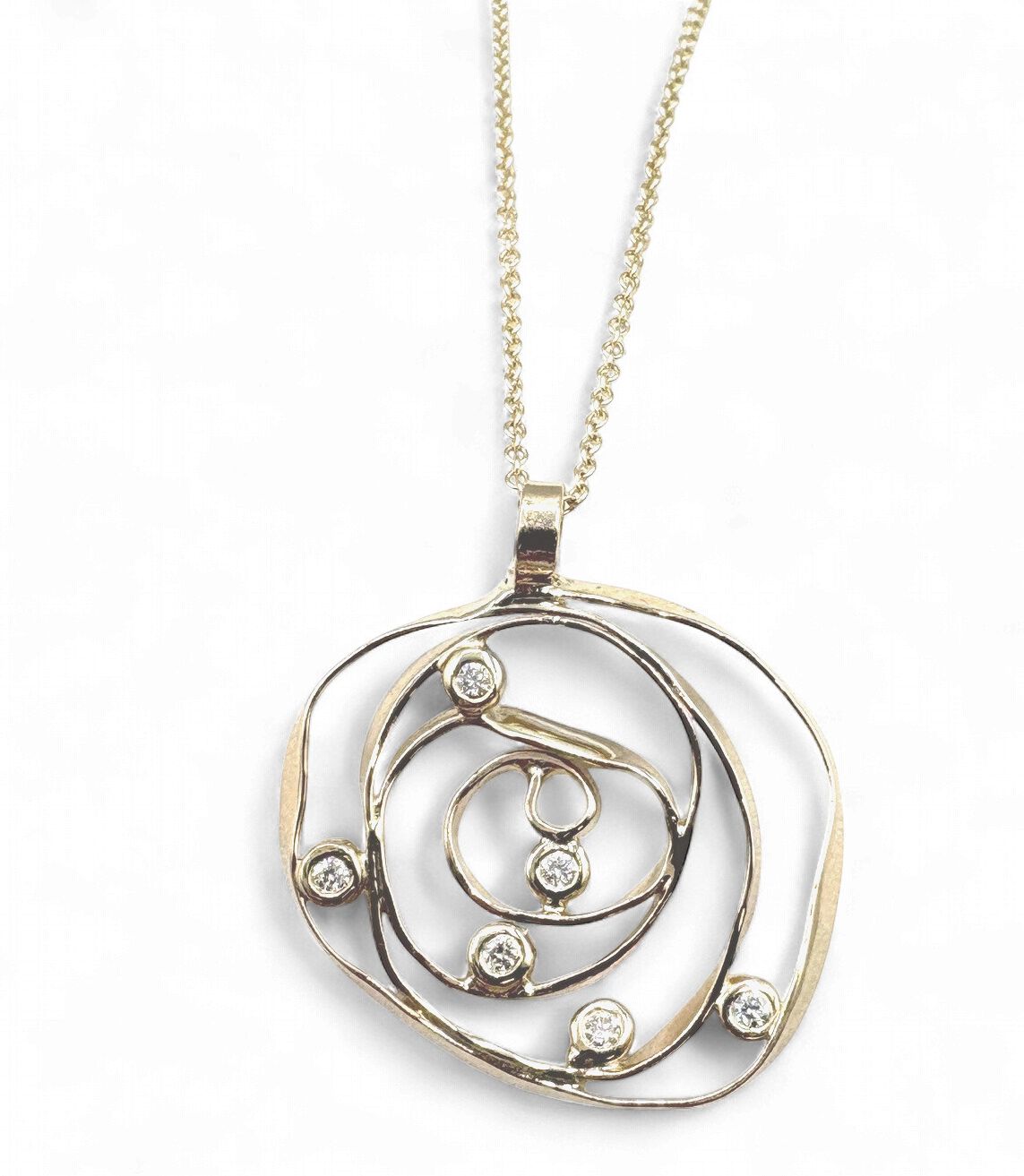 14K YELLOW GOLD APPROX .40CTW DIAMOND PENDANT AND CHAIN 18"