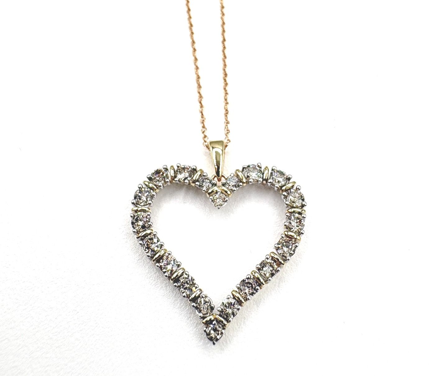 10K APPROX 1.68CTW LAB DIAMOND HEART PENDANT WITH CHAIN 18"