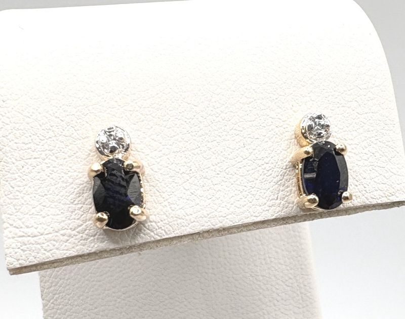STERLING GOLD PLATED SAPPHIRE STUD EARRINGS